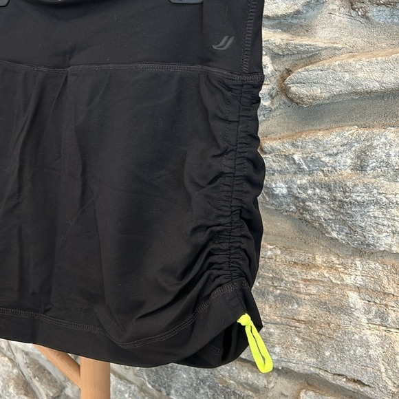 activewear skort - Picture 5 of 8